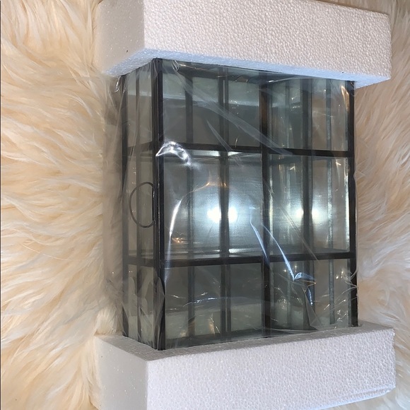 Glass and metal mirrored display case NWOT - Picture 5 of 12